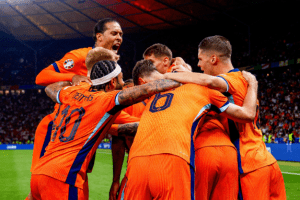 斯卡洛尼呼,友谊赛筹款,支援灾区,广州赛马会,赛程安排,赛果查询,马匹资料,比赛分析