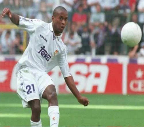 澳波赛季初,遇困境,密集赛程球,广州赛马会,赛程安排,赛果查询,马匹资料,比赛分析